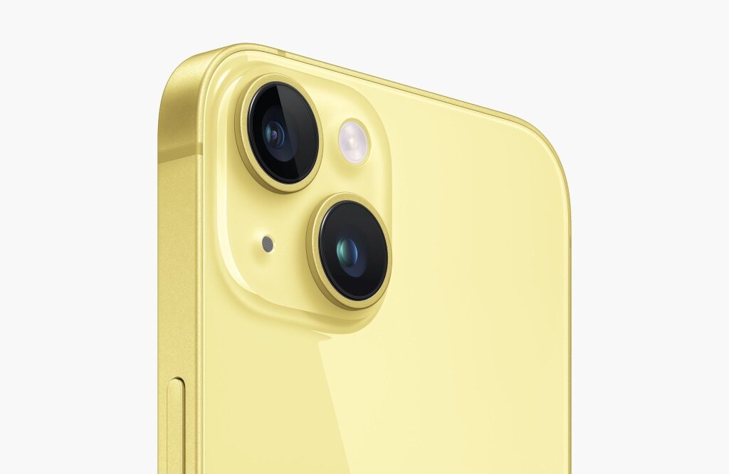 15 英寸 MacBook Air 和黄色 iPhone 14 在路上吗？